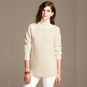 Banana Republic Cream Turtleneck Sweater